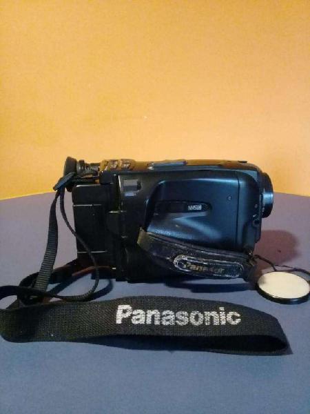 VENDO A BAJO PRECIO VIDEO CÁMARA FILMADORA PANASONIC 8X/