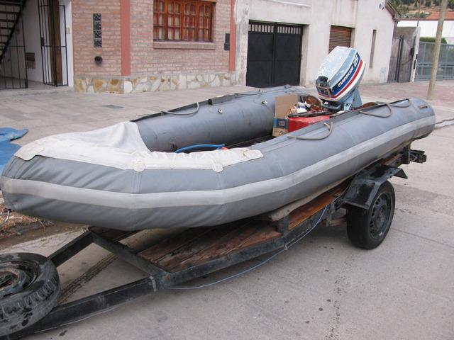 Vendo bote gomon con motor evinrude 25 hp, San Carlos de