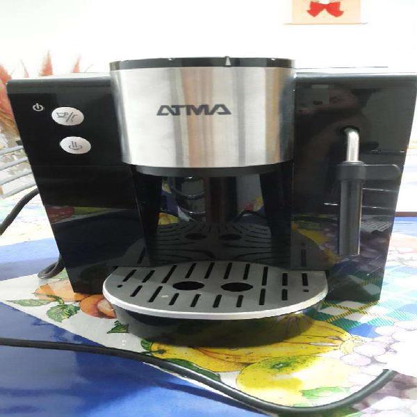 Se vende cafetera Express