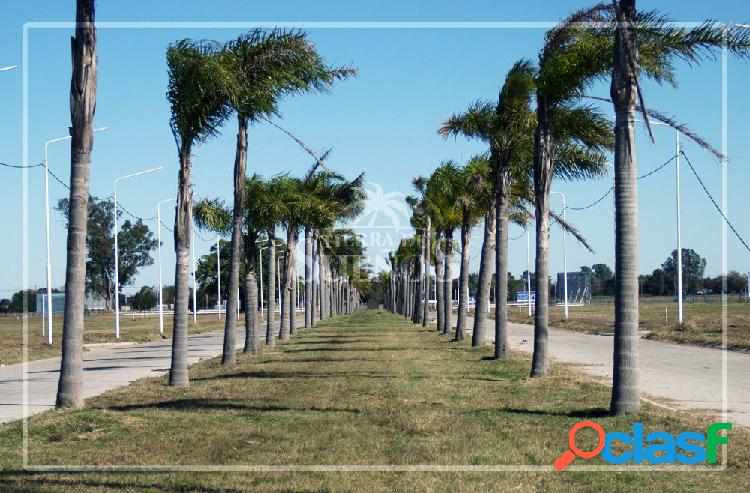 TERRENO EN TIERRA DE SUEÑOS 3 - SOBRE BOULEVARD CON