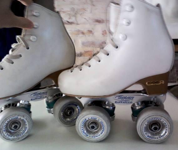 Venta de patines de escuela en La Plata.