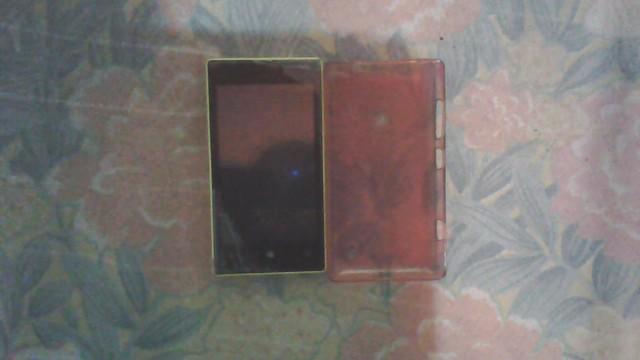 vendo Nokia Lumia 520