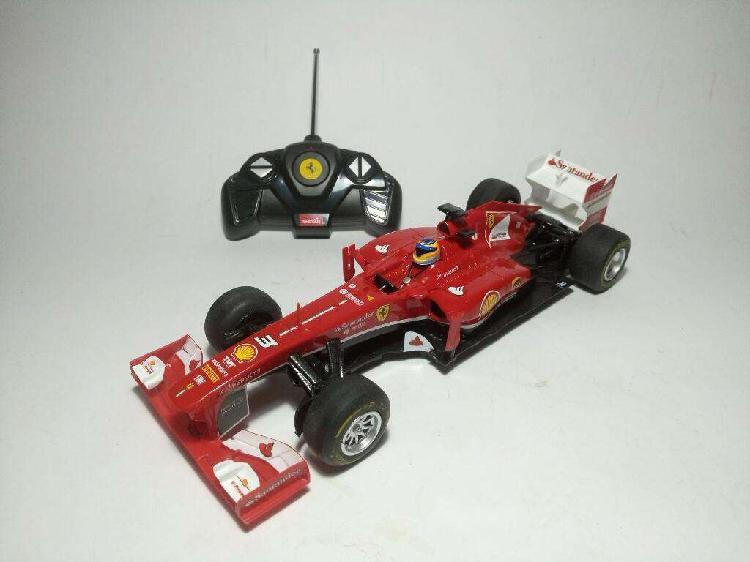 Ferrari F138 a Radiocontrol