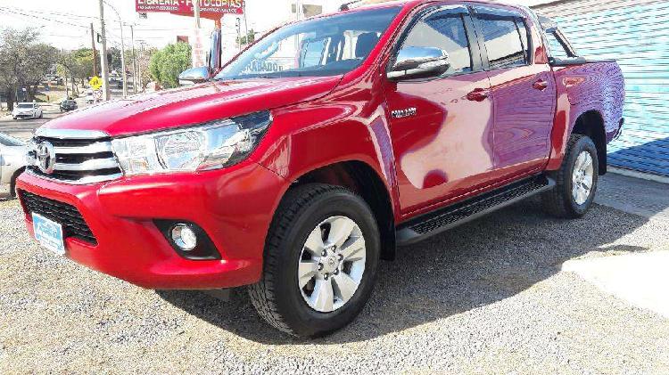 Hilux Srv 4x2 2016 Impecable