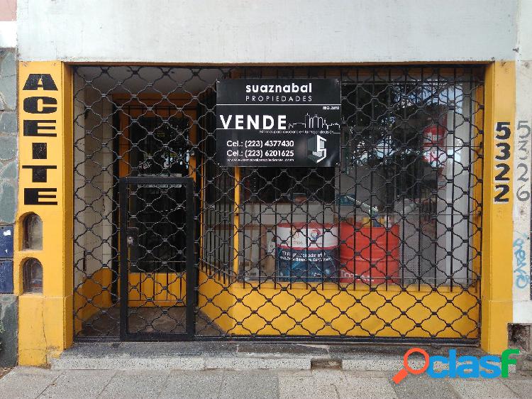 Local a la venta con mercadería (Repuestos y accesorios de