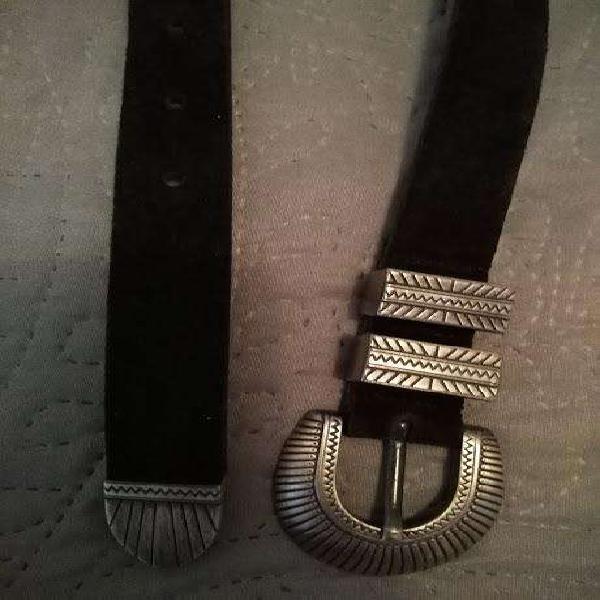 Cinturon Cuero Negro Gamuza Prune Hebilla Plata 85cm