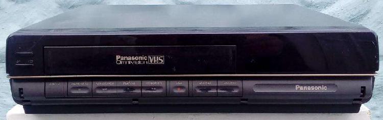 Dos video cassetteras Panasonic Omnivision con control