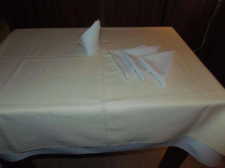 Oferta de manteles y servilletas para restaurante y/o bar