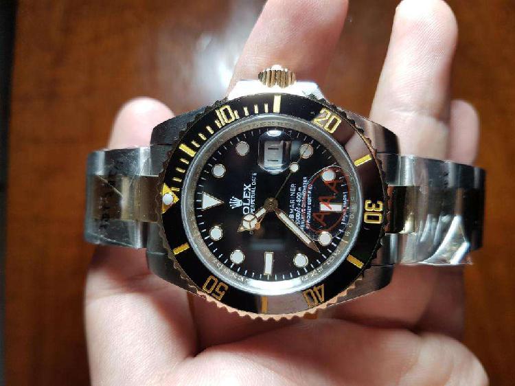 Reloj Rolex Submariner Date 40 Mm Combinado Automático