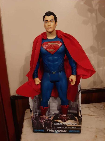 Vendo Muñeco Superman 50 Cm Nuevo