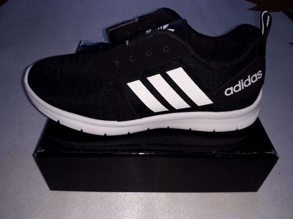 Zapatillas Adidas (excelente Calidad)