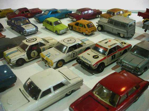 Buby compro auto autitos dinky toys matchbox en Recoleta
