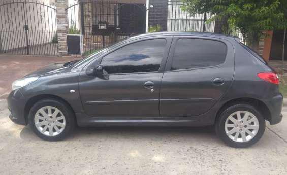 Peugeot 207 1.6 xs 2010 en Adrogué