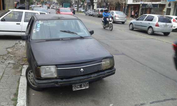 Renault 18 1990 gnc de 65 36000 pesos en La Matanza