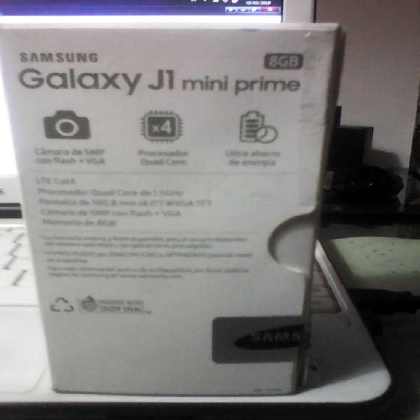 Vendo celular samsung j1 mini prime en Concordia