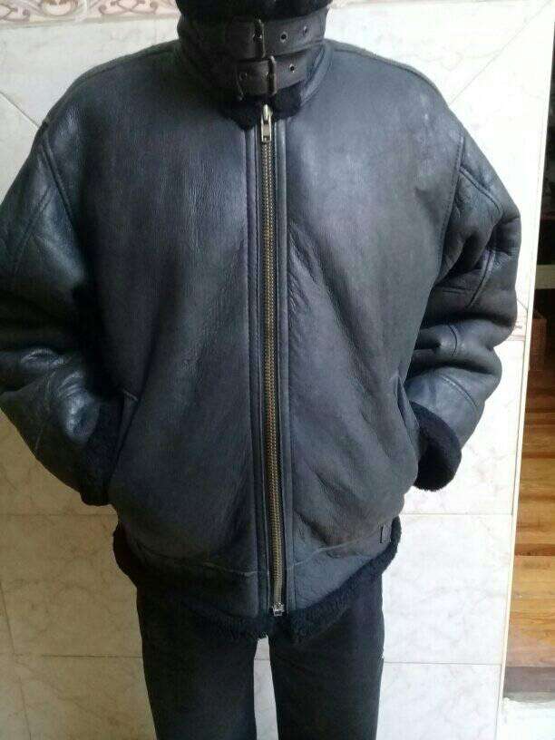 CAMPERA GAMULAN DE CUERO