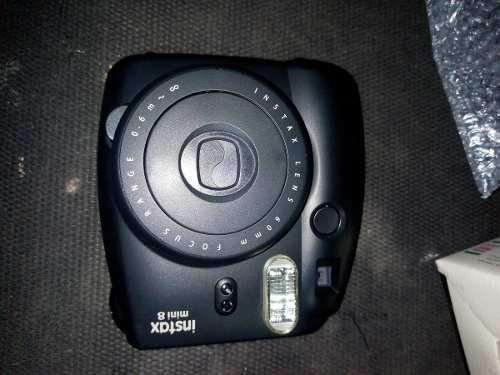 Camara Instax Fujifilm Mini 8