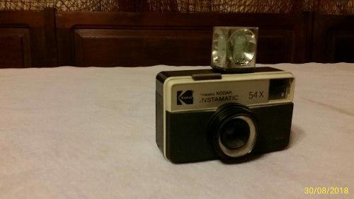 Cámara De Fotos Kodak Instamatic 54x Con Cuboflash