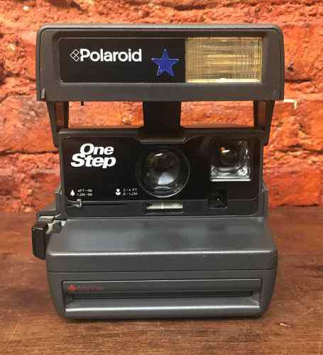 Polaroid One Step 600 - Cámara De Fotos Instantánea