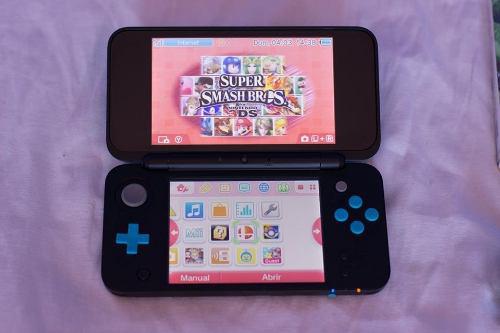 Nintendo 2ds Xl Turquoise + Super Smash Bross