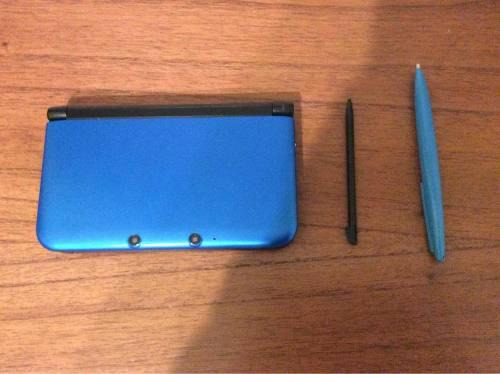 Nintendo 3ds Azul + Case + Lápiz + 9 Juegos