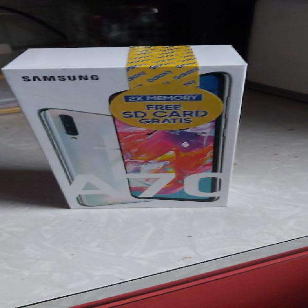 Samsung A70 6.7 Pulgadas Nuevo
