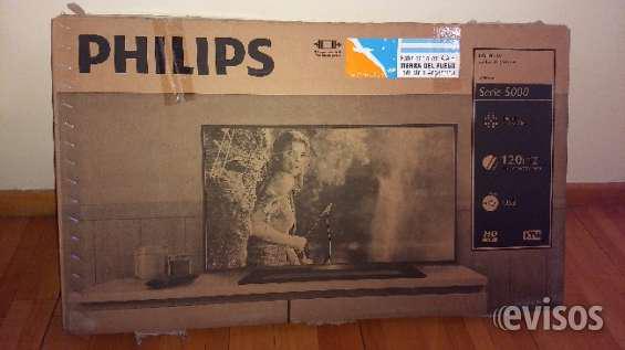 Vendo tv led 32 hd philips en caja en San Miguel de Tucumán