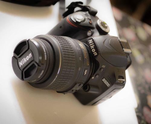 Camara Nikon D3200 + Lente 18-55mm