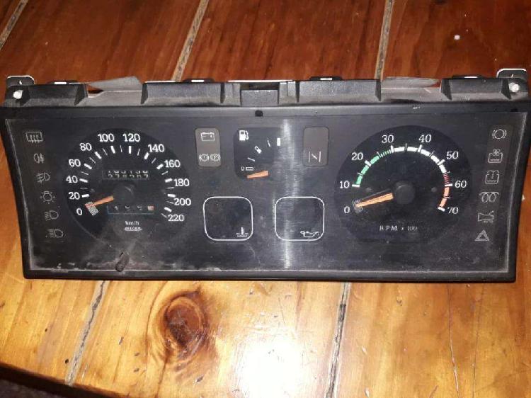 vendo de renault 18 instrumental con cuenta vueltas en buen