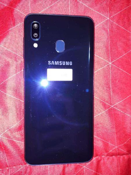 Vendo O Permuto Samsung A20 Impecable