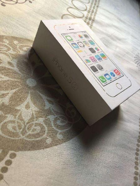 iPhone 5 S / Nuevo en Su Caja