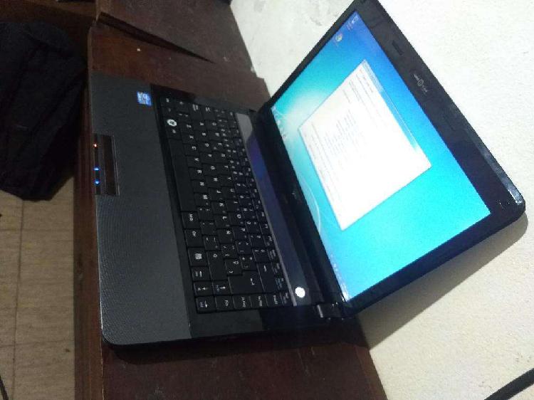 Notebook Core I3, 500gb, 4gb Ram, Wi7