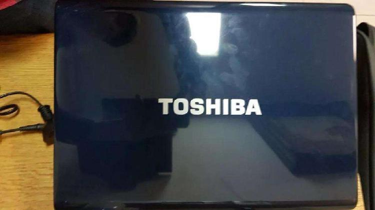 Notebook Toshiba Satellite L355d,17, wsap o llama