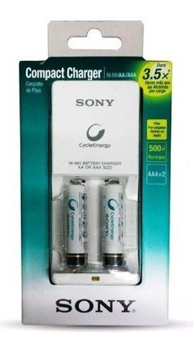 Cargador Sony + 2 Baterias Aa 900mha