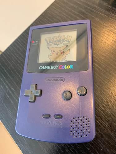 Consola Game Boy Color + Juego Pokemon