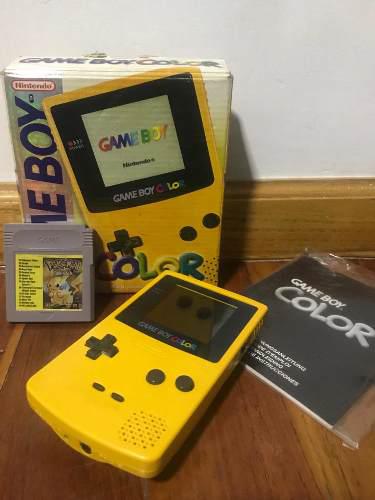Game Boy Color + Pokémon Yellow + 13 Juegos Más