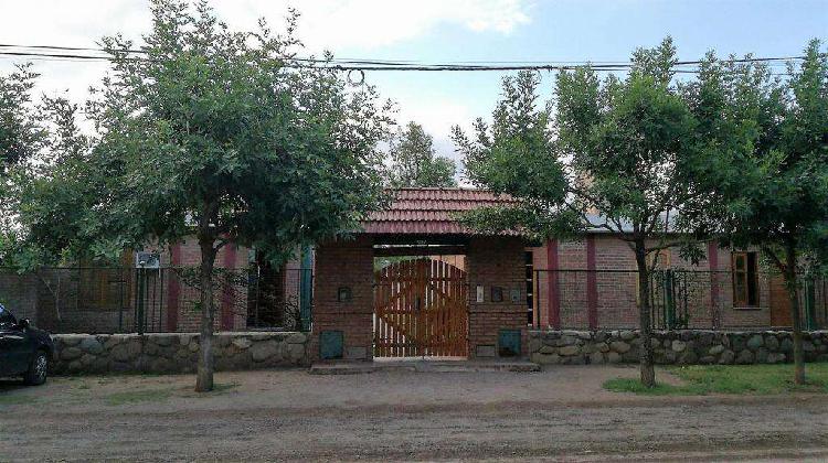 ALQUILO CASA PARA LA DOMA Y DEPARTAMENTO ANUAL. (Descuento