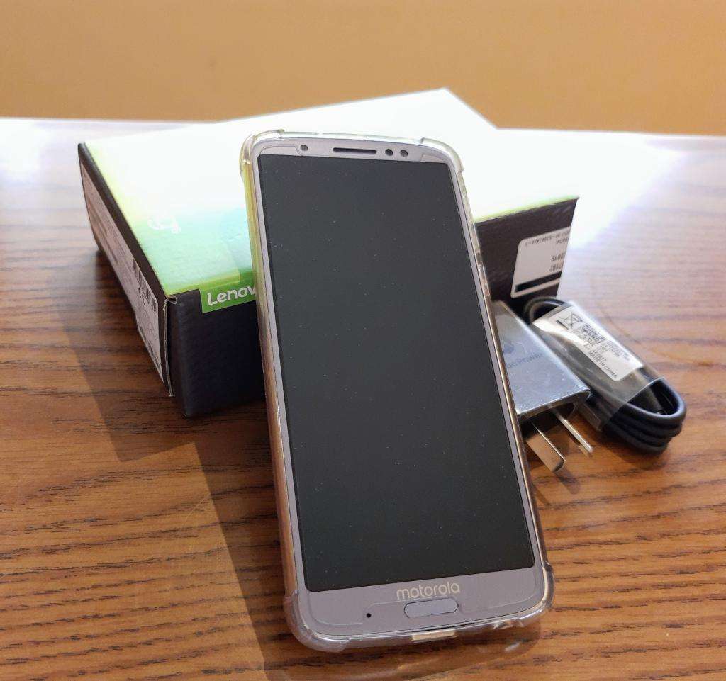 Moto G6 Plus