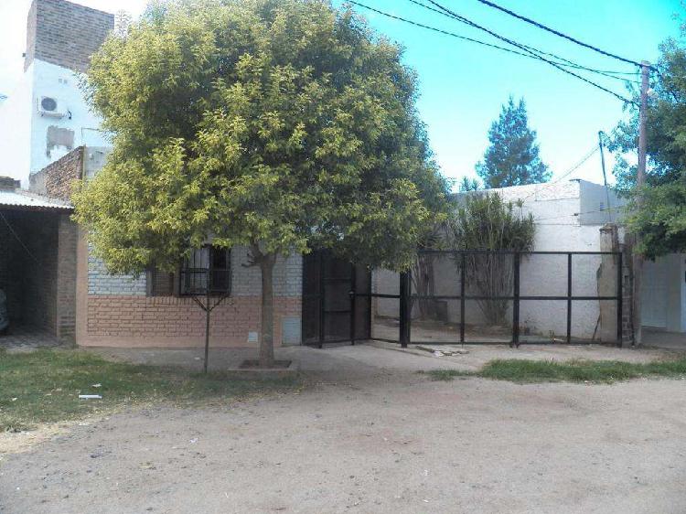 Casa Dos Plantas Zona Blas Parera 5700