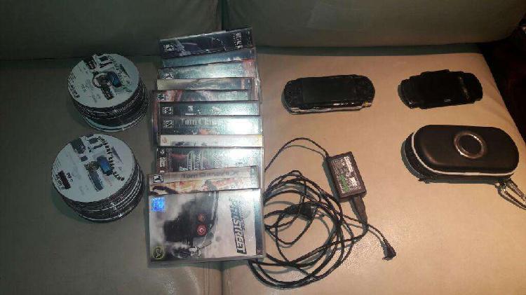 Psp Sony con Accesorios Y 1.000 Juegos