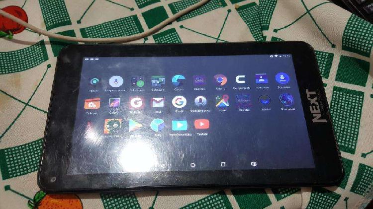 Vendo tablet de 7 pulgada color negra anda perfecto