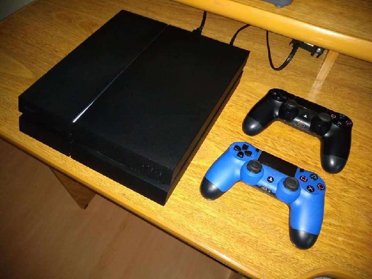 PS4 con 40 Juegos 2 Joystick