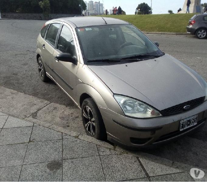 Ford Focus 2007, 1,6