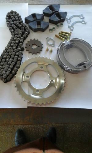 Kit Corona/ Cadena/ Piñon/ Tornillos/ Freno Honda Storm 125