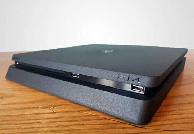 Playstation 4 Slim 500 G