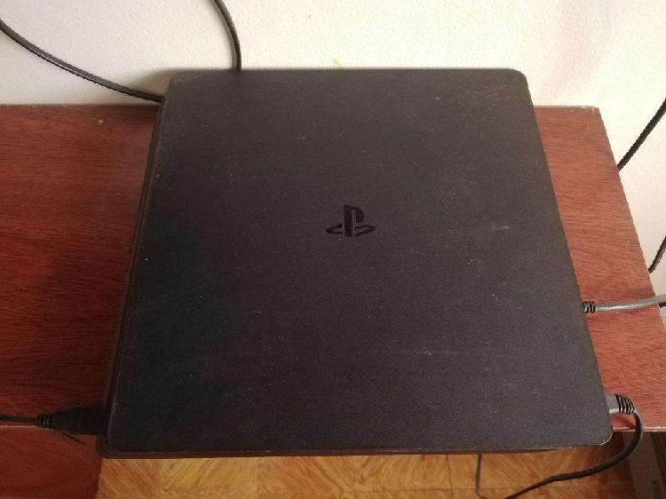 Vendo O Permuto Ps4 en Excelente Estado