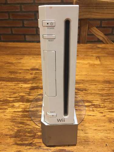 Nintendo Wii Completa + 11 Juegos+ 1 Mando Con Accesorio