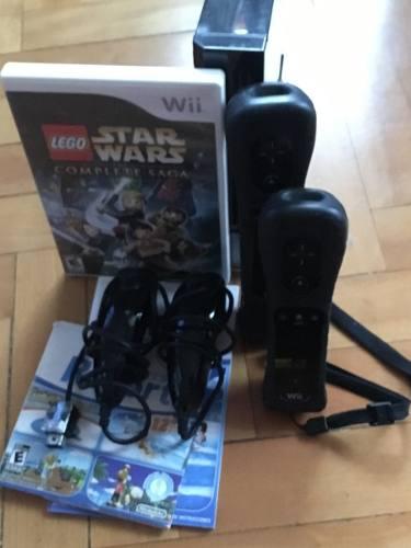 Nintendo Wii Negra Con 2 Controles, 2 Nunchucks Y Wii Sport