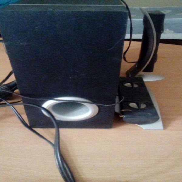 Parlantes para Pc,net,not,cel,etc