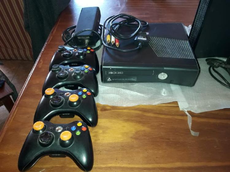 Vendo Xbox 360